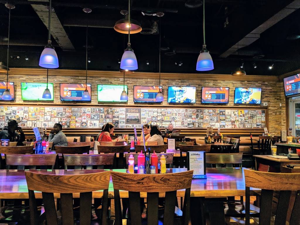 Slymans Tavern | restaurant | 6901 Rockside Rd, Independence, OH 44131, USA | 2166420062 OR +1 216-642-0062