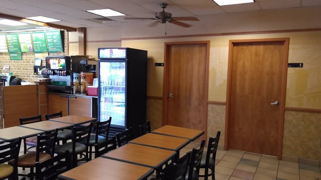 Subway Restaurants | restaurant | 120 West 38th Street, Indianapolis, IN 46208, USA | 3179311246 OR +1 317-931-1246