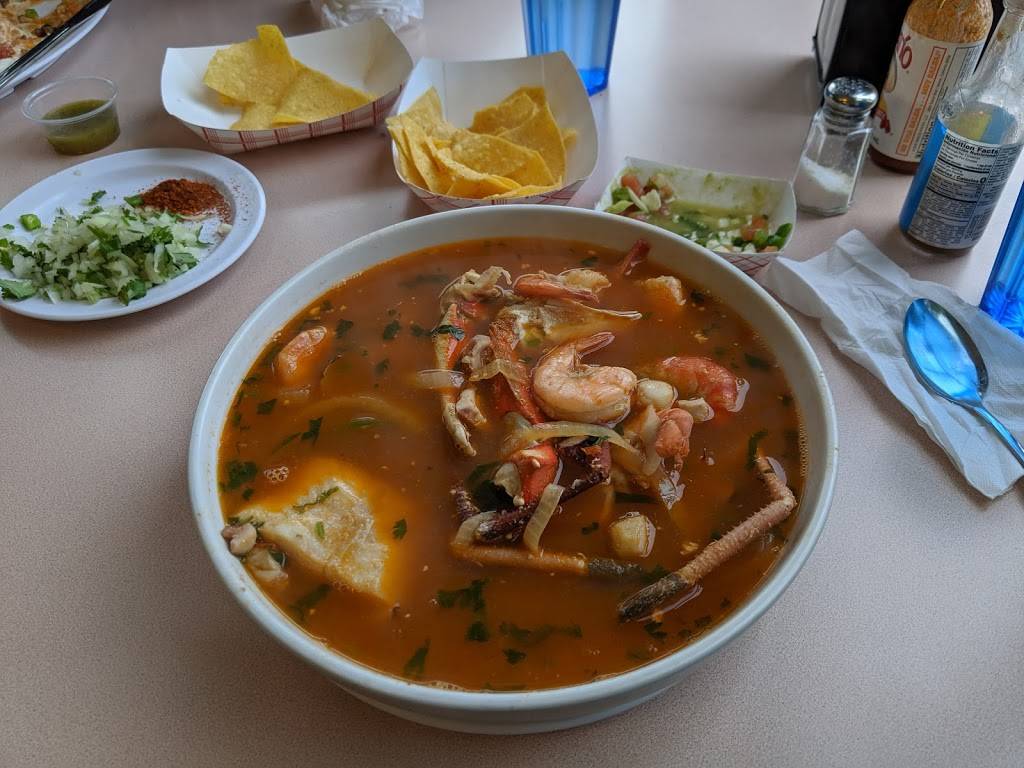 Los Potrillos 4 | restaurant | 9600 16th Ave SW, Seattle, WA 98106, USA | 2065787416 OR +1 206-578-7416