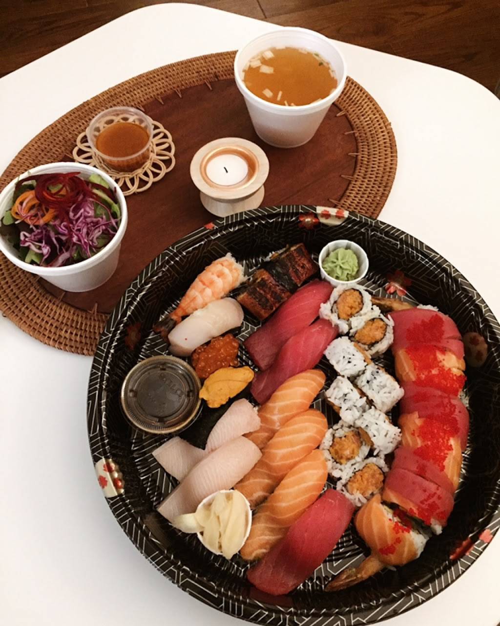 sushi by k | restaurant | 874 Eglinton Ave E, East York, ON M4G 2L1, Canada | 4169018130 OR +1 416-901-8130