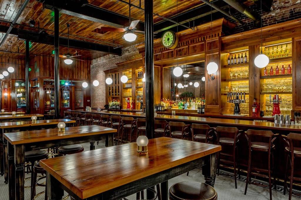 Capo Restaurant & Supper Club | restaurant | 443 W Broadway, South Boston, MA 02127, USA | 6179938080 OR +1 617-993-8080