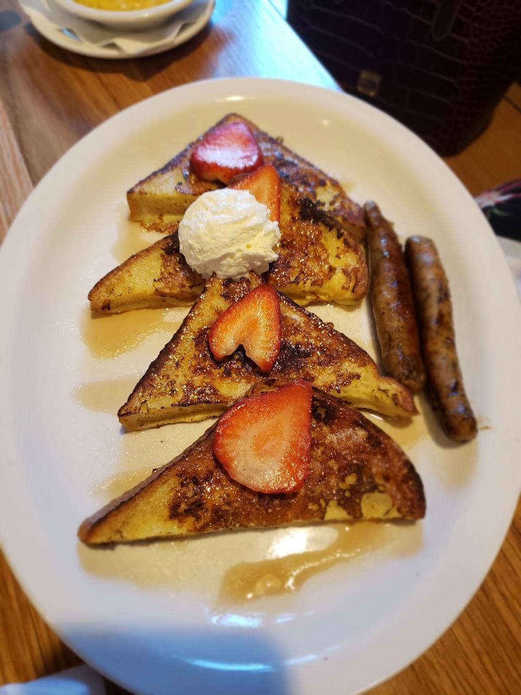 Big Bad Breakfast | cafe | 1926 29th Ave S, Homewood, AL 35209, USA | 2056667099 OR +1 205-666-7099