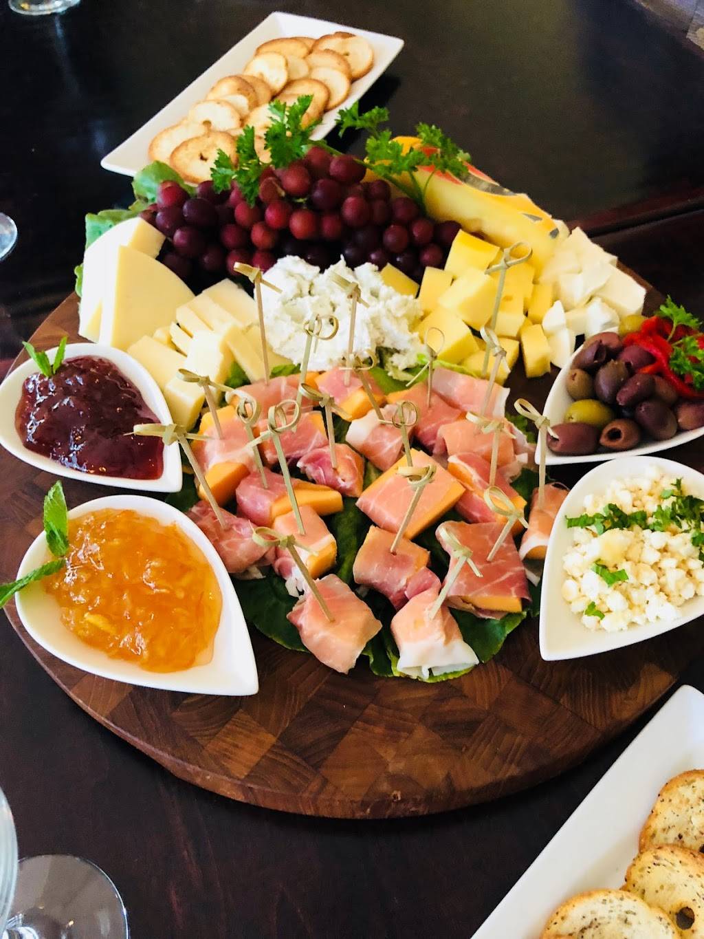 Bratenahl Place Bistro | restaurant | 1 Bratenahl Pl, Bratenahl, OH 44108, USA | 2165413900 OR +1 216-541-3900