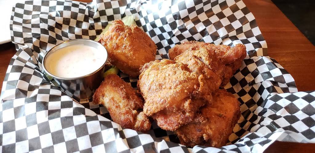 Brunsons Pub | restaurant | 956 Payne Ave, St Paul, MN 55130, USA | 6514472483 OR +1 651-447-2483