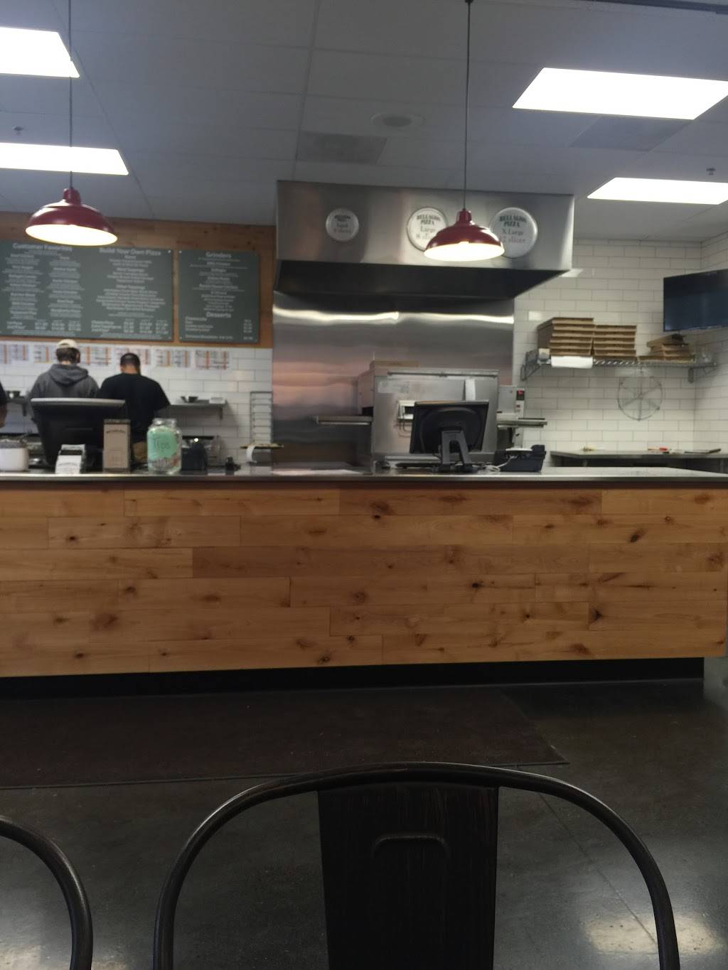 Bellagios Pizza | meal delivery | 1399 McVey Ave, Lake Oswego, OR 97034, USA | 5036358700 OR +1 503-635-8700