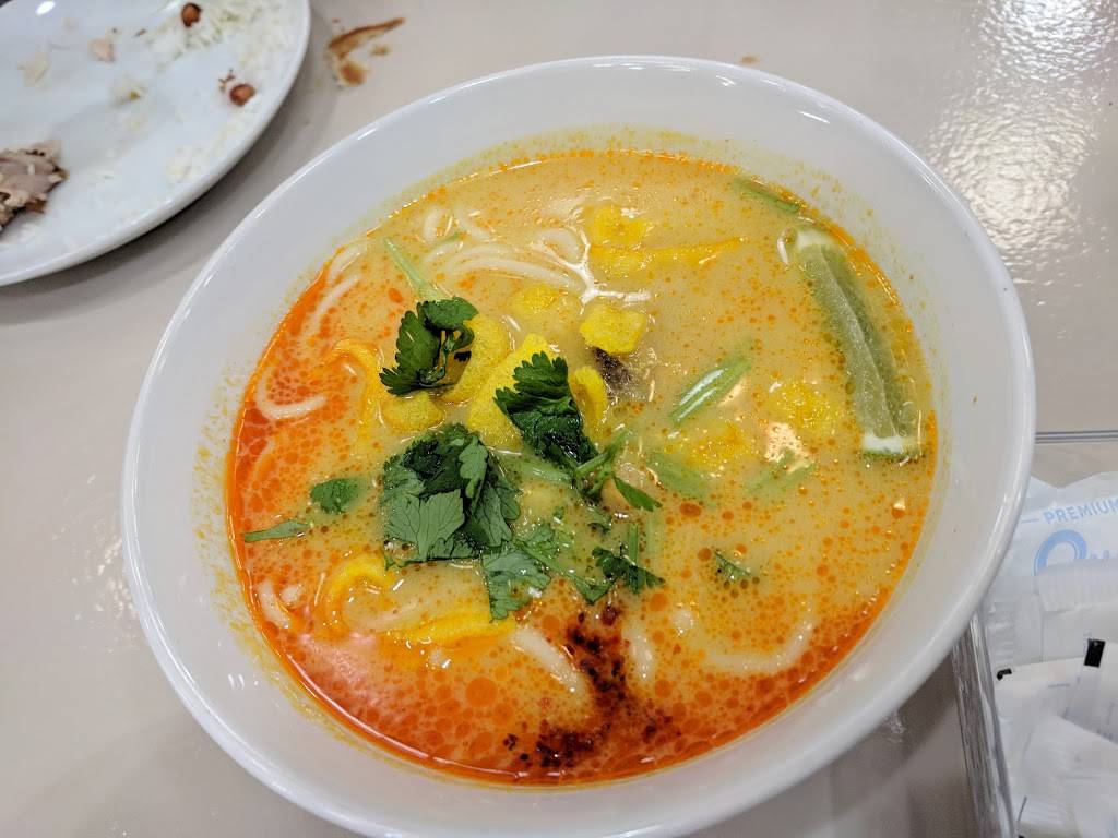 The Family House | restaurant | 2305 W Devon Ave, Chicago, IL 60659, USA | 7738560192 OR +1 773-856-0192