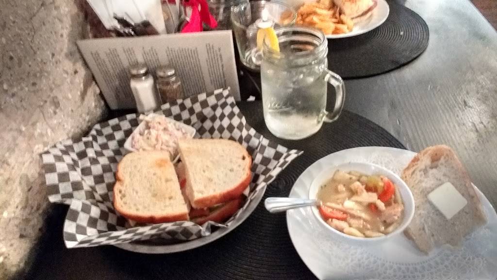 Jacks Cafe | cafe | N4W22496 Bluemound Rd, Waukesha, WI 53186, USA | 2625212444 OR +1 262-521-2444