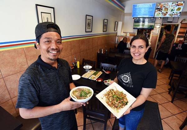 Garleek Kitchen | restaurant | 1500 Queen St W, Toronto, ON M6R 1A4, Canada | 4165510929 OR +1 416-551-0929