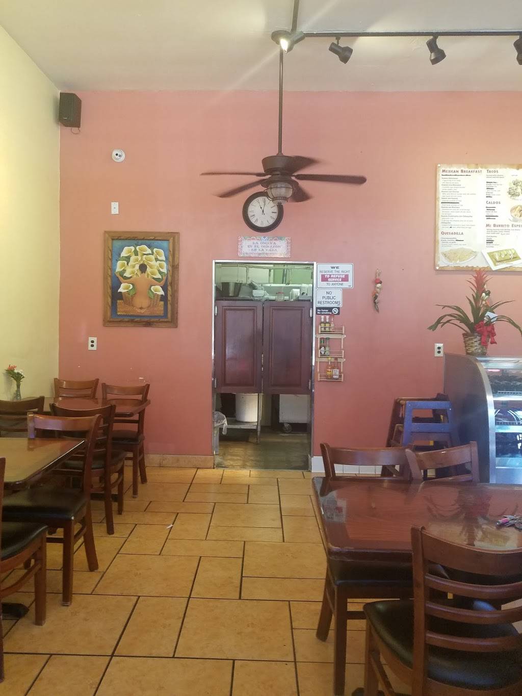 Mi Lindo Puruandiro Mexican Restaurant | restaurant | 16026 Pioneer Blvd, Norwalk, CA 90650, USA | 5624551772 OR +1 562-455-1772