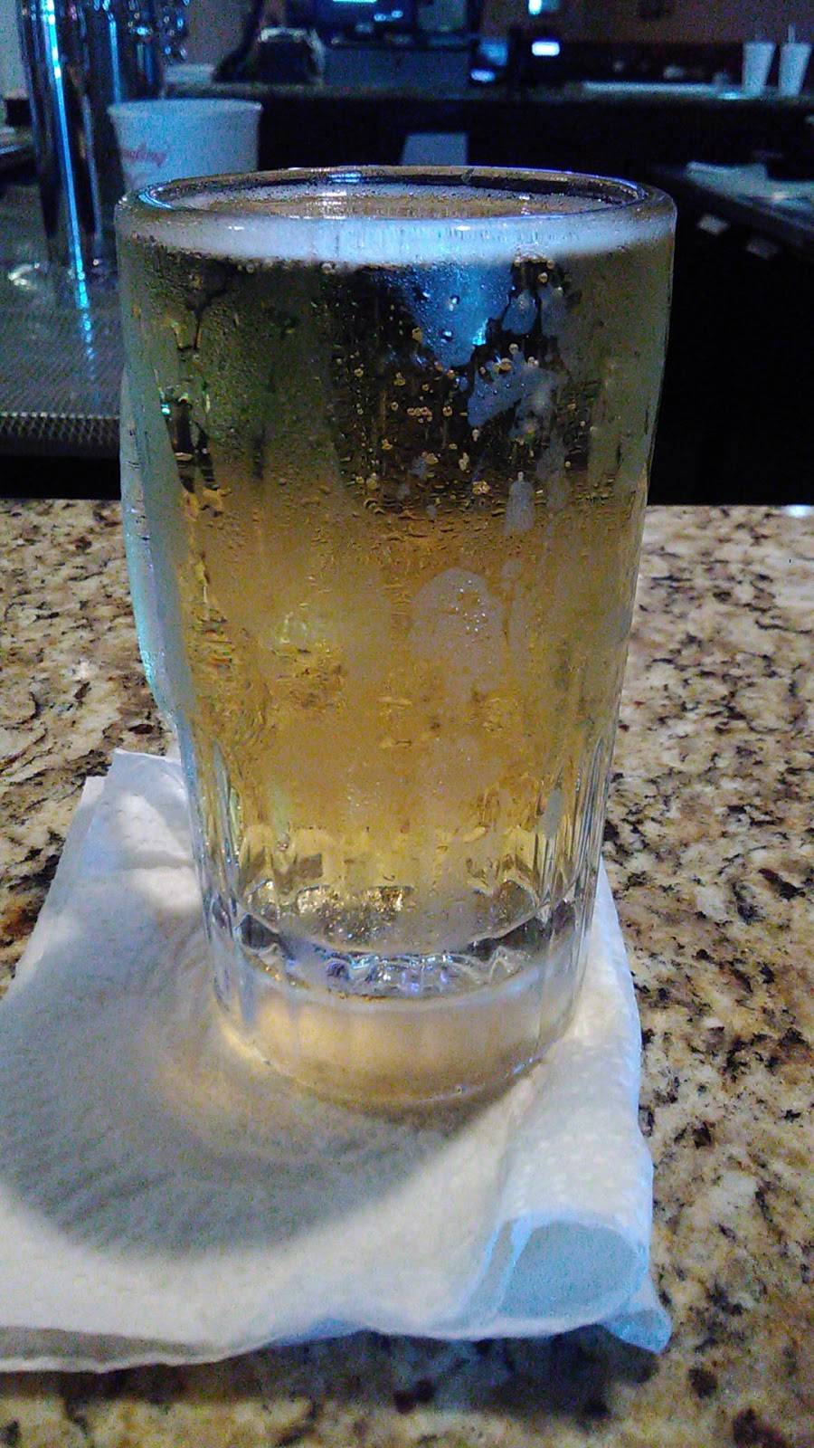 Mineos Pizza Wings & Raw Bar | restaurant | 4261 Griffin Rd, Fort Lauderdale, FL 33314, USA | 9545844296 OR +1 954-584-4296