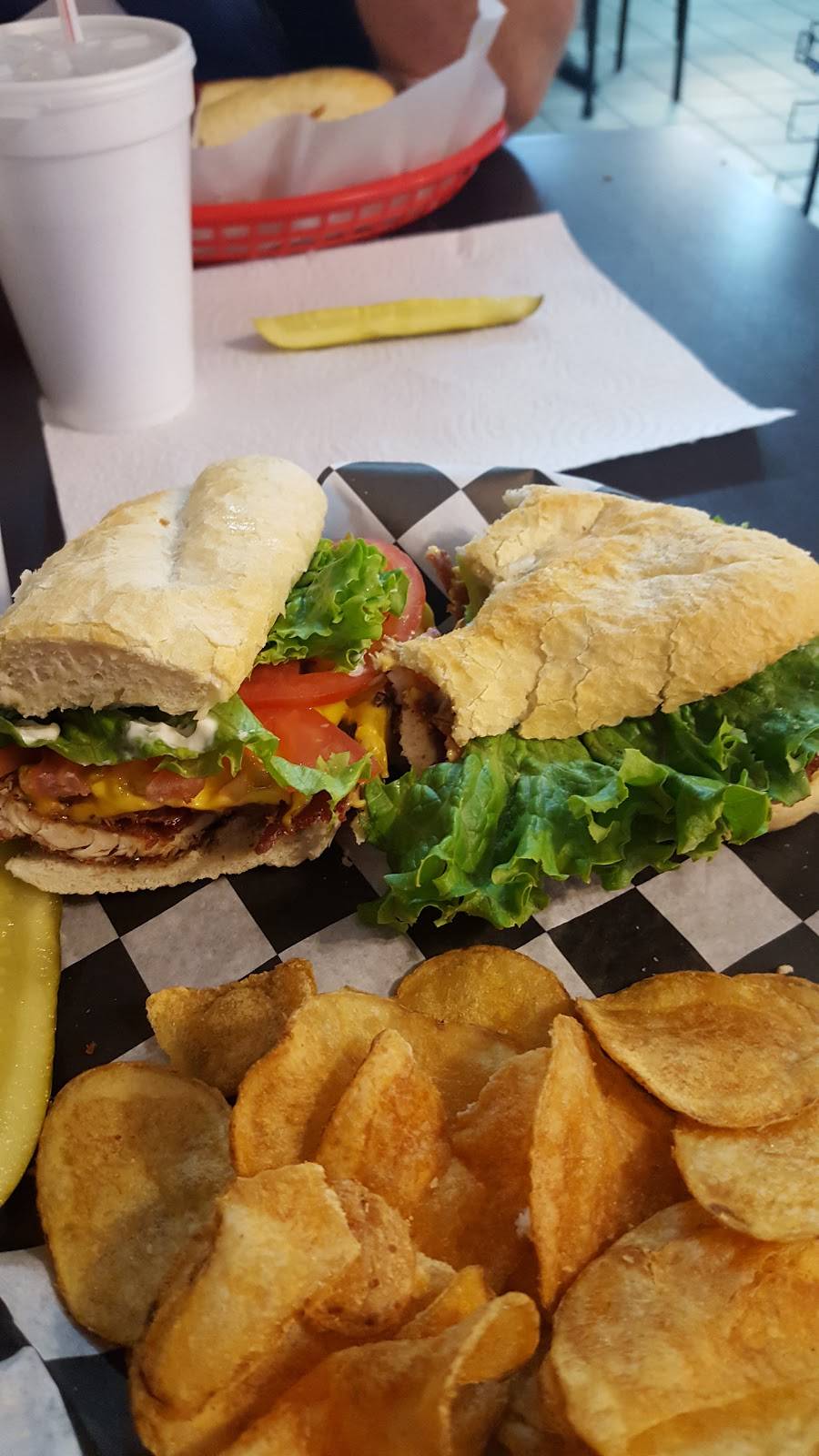 Little River Deli | restaurant | 2352 Hwy 9 E, Longs, SC 29568, USA | 8433999492 OR +1 843-399-9492