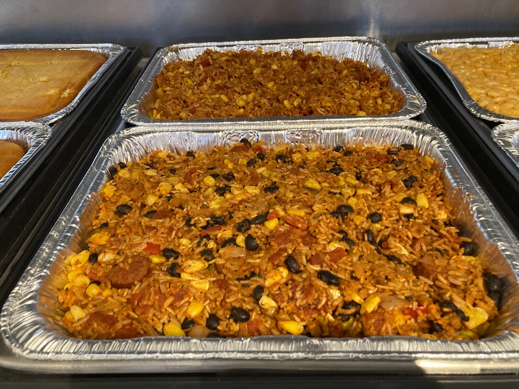 The Dons BBQ | restaurant | 93 School St, Watertown, MA 02472, USA | 6177440224 OR +1 617-744-0224