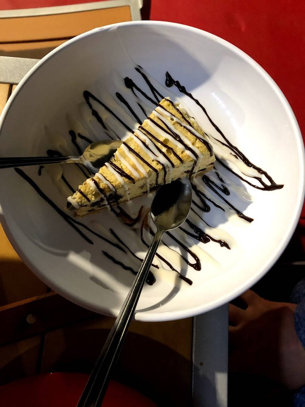 Center Court Pizza and Brew | restaurant | 24345 Gosling Rd #100, Spring, TX 77389, USA | 8328436057 OR +1 832-843-6057