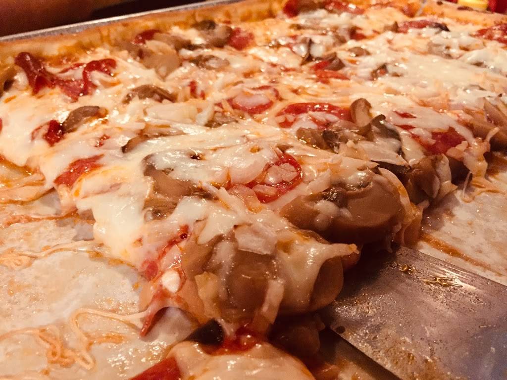 Pizza Chef Restaurant & Sports Bar | restaurant | 1007 E Bayview Blvd, Norfolk, VA 23503, USA | 7575887600 OR +1 757-588-7600