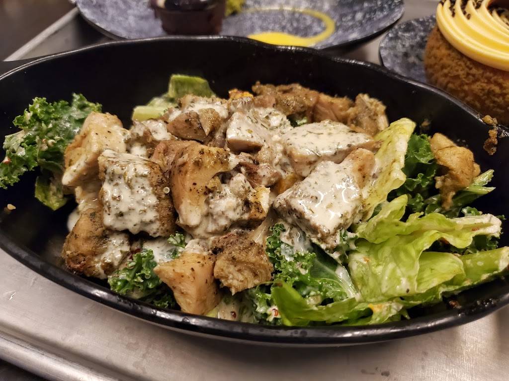 Docking Bay 7 Food and Cargo | restaurant | 351 S Studio Dr N, Lake Buena Vista, FL 32830, USA | 4079395277 OR +1 407-939-5277