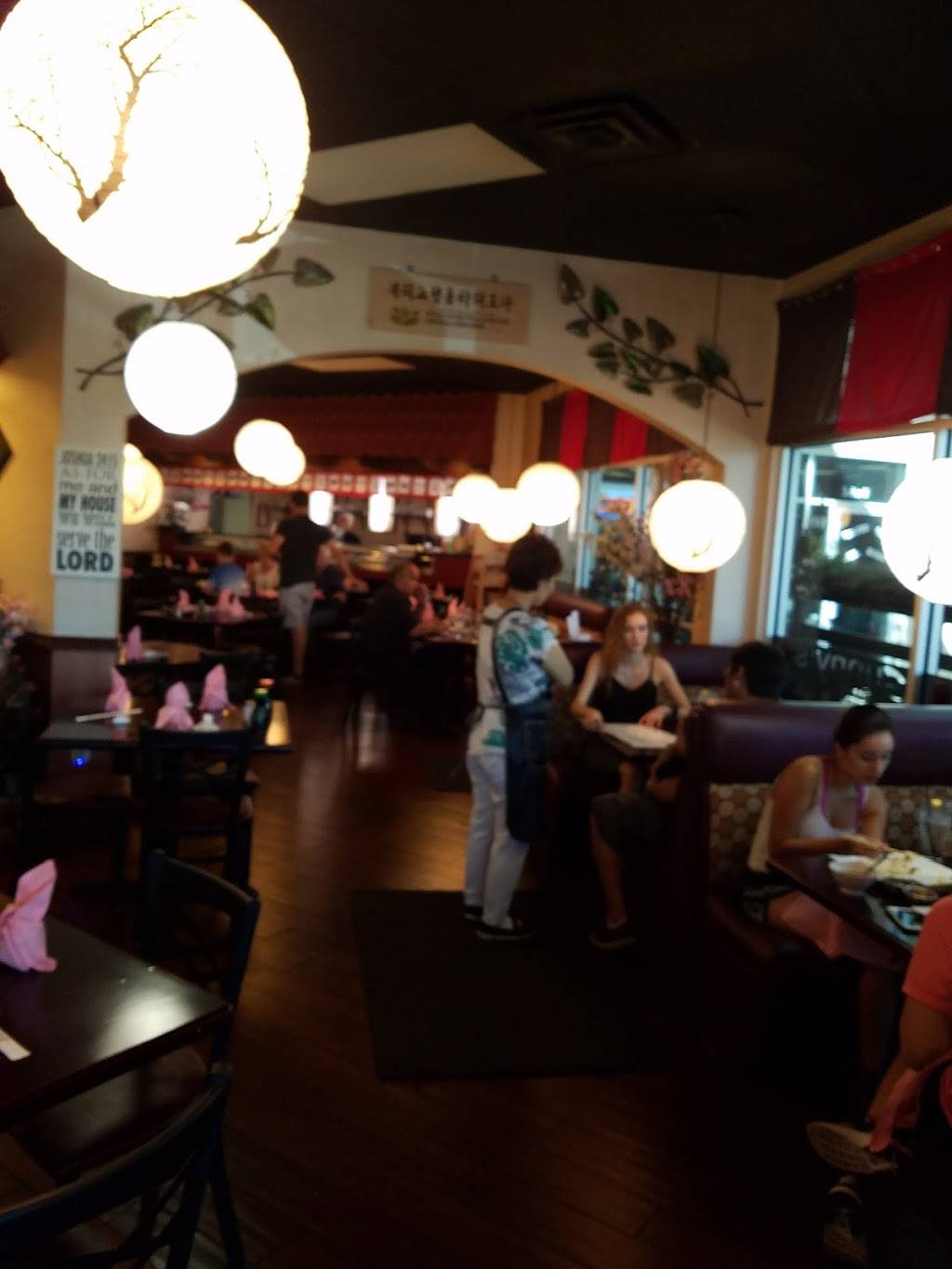 Sunnys Sushi | restaurant | 910 E Redd Rd, El Paso, TX 79912, USA | 9158429508 OR +1 915-842-9508