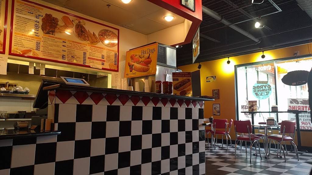 Mr. Cs Hot Dogs and More | restaurant | 1350 E Chicago St, Elgin, IL 60120, USA | 8478884600 OR +1 847-888-4600