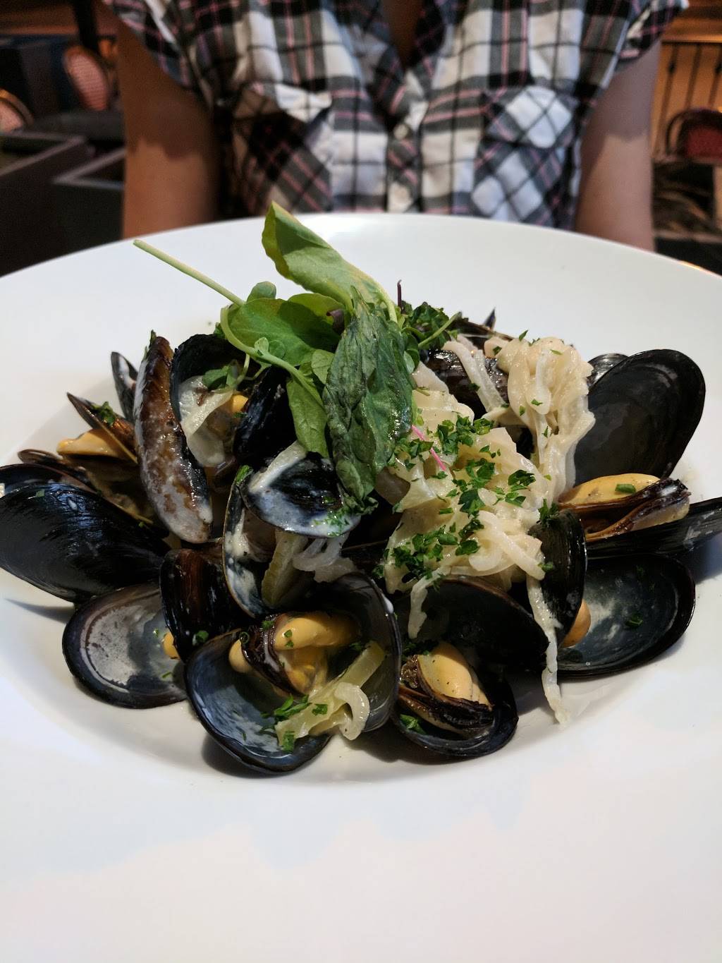 Brasserie Capitale | restaurant | 1201 K St #100, Sacramento, CA 95814, USA | 9163298033 OR +1 916-329-8033