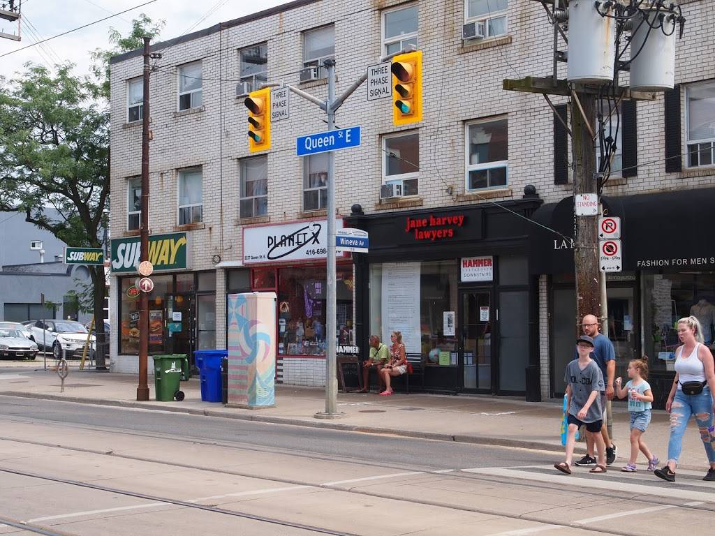 Subway | restaurant | 2229 Queen St E, Toronto, ON M4E 1E8, Canada | 6474361105 OR +1 647-436-1105