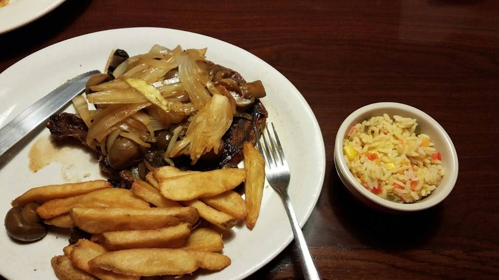 Texas Corral Shelbyville | restaurant | 2103 Intelliplex Dr, Shelbyville, IN 46176, USA | 3173982500 OR +1 317-398-2500