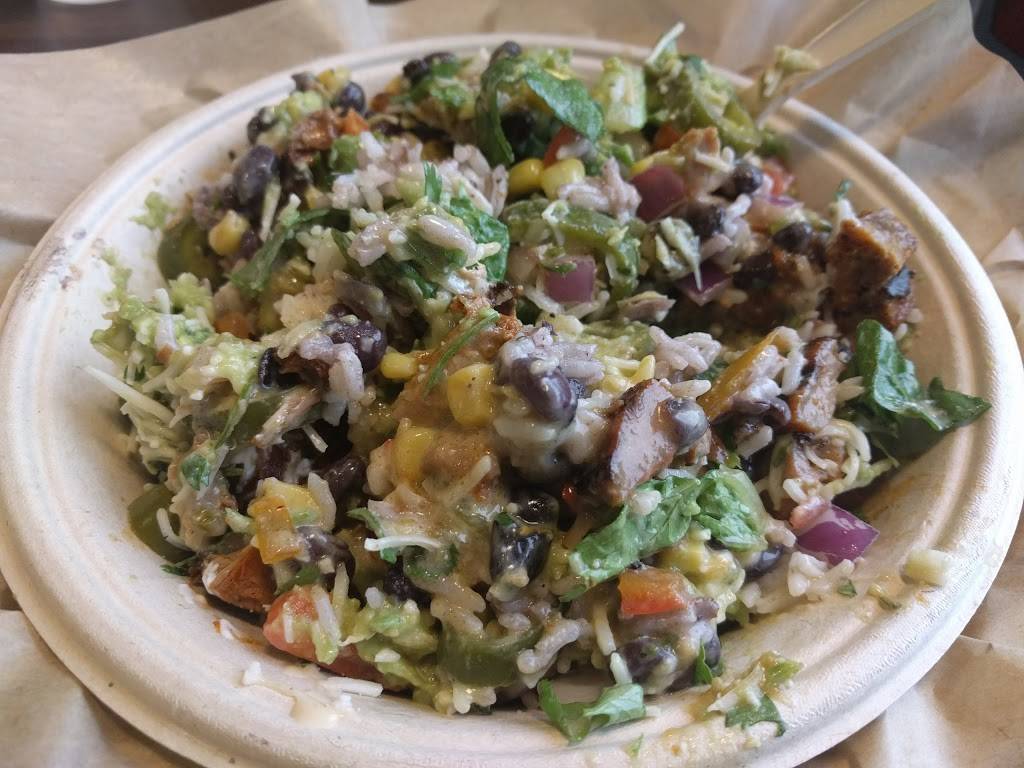 QDOBA Mexican Eats | restaurant | 301 N Clippert St, Lansing, MI 48912, USA | 5176642994 OR +1 517-664-2994