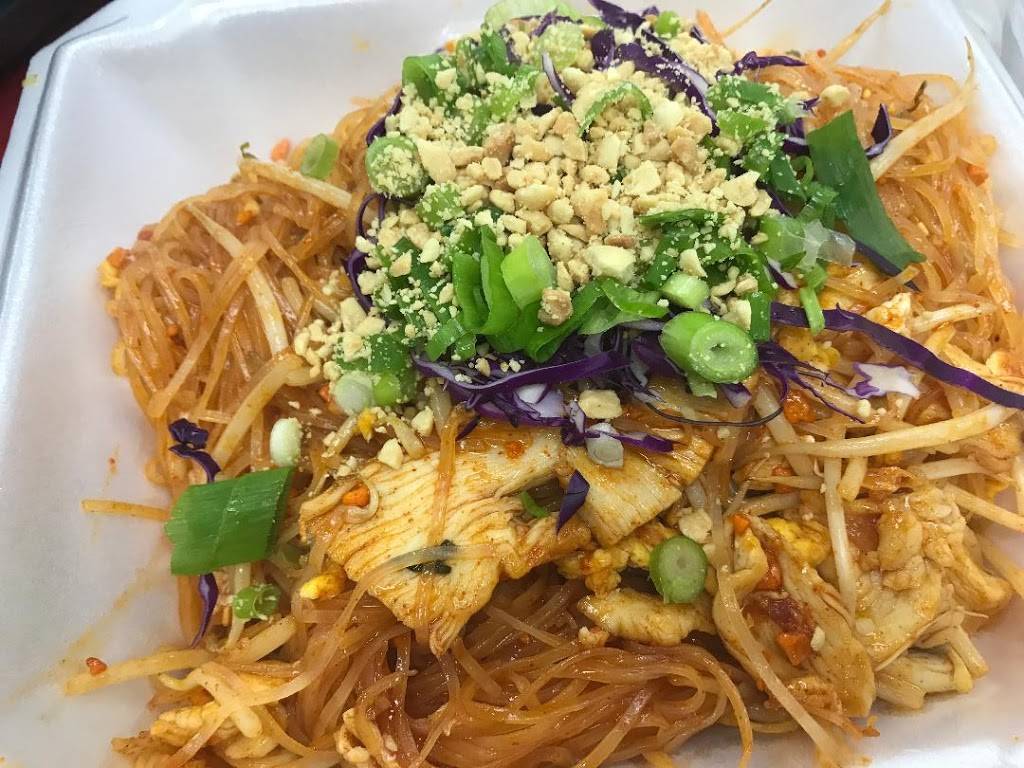 Hot n spicy | restaurant | 4602 Monona Dr, Madison, WI 53716, USA | 6084053095 OR +1 608-405-3095