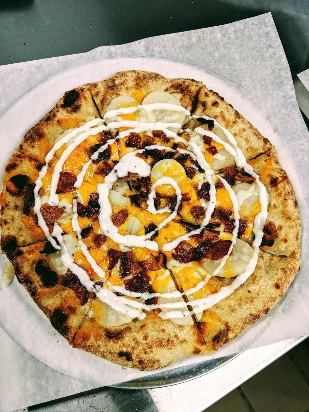 Old School Pizza | restaurant | 1912 Woodlawn Ave NW, Canton, OH 44708, USA | 3309158118 OR +1 330-915-8118