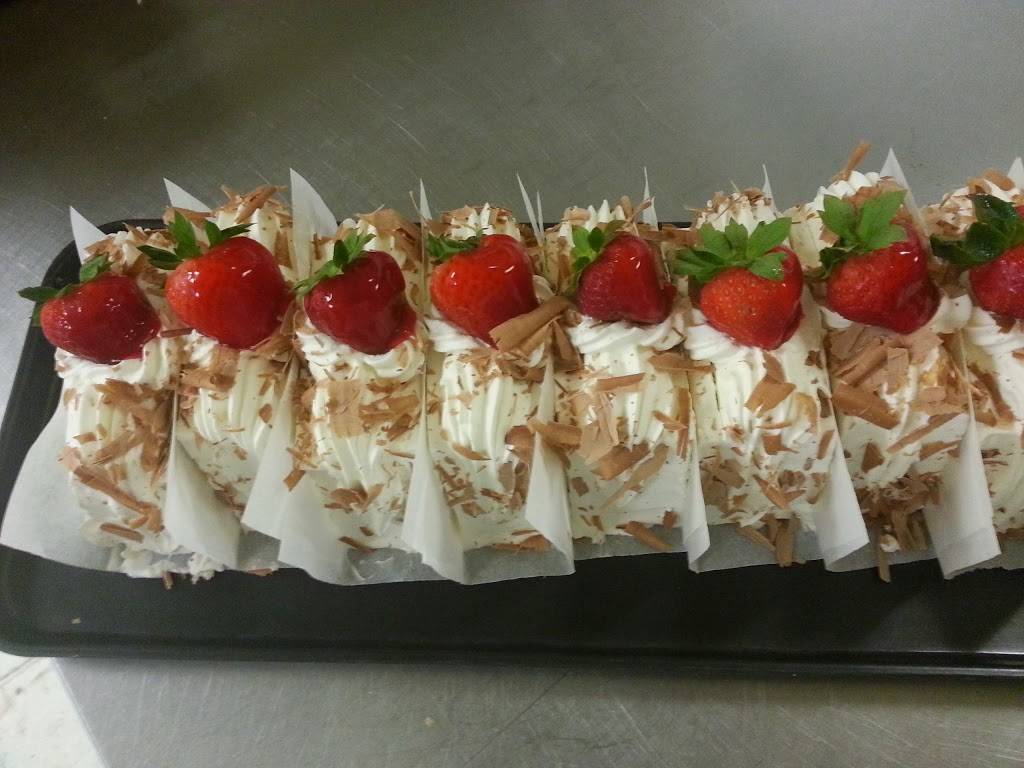 Cristals Bakery & Mexican food | bakery | 6402 W Glendale Ave, Glendale, AZ 85301, USA | 6239311057 OR +1 623-931-1057