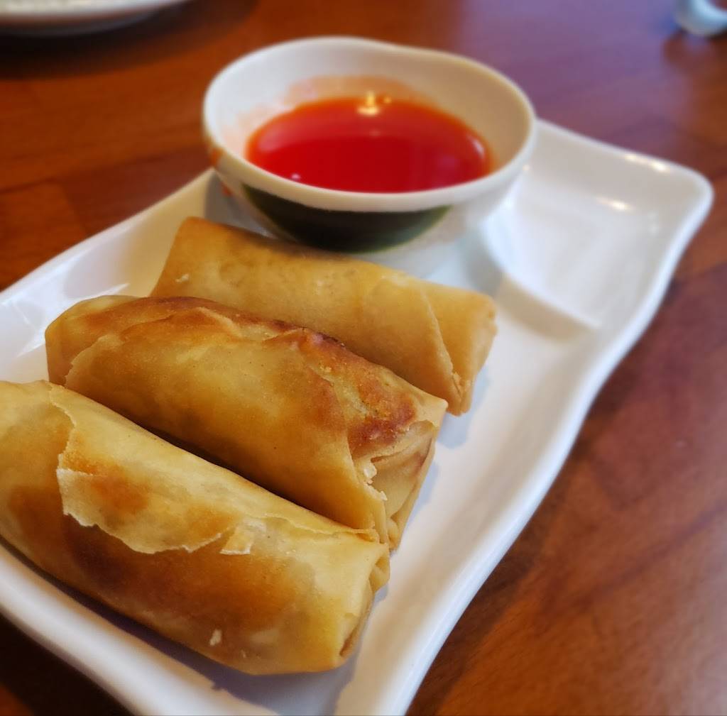 Fuki Steakhouse & Sushi | restaurant | 2010 W 9th Ave, Oshkosh, WI 54904, USA | 9203854478 OR +1 920-385-4478