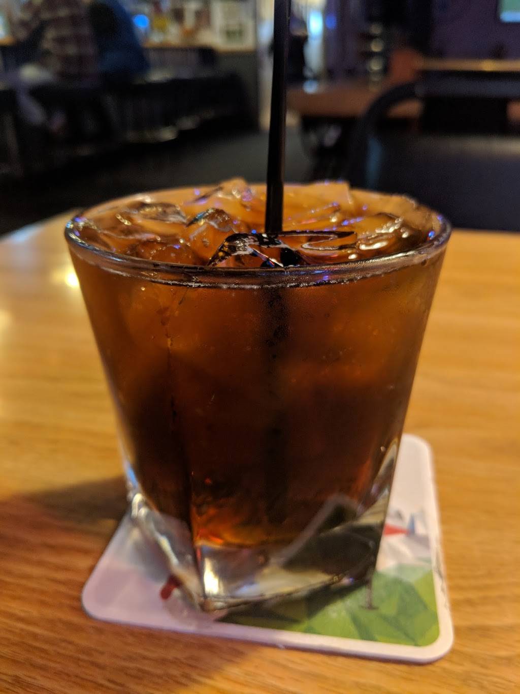 Gepettos Italian Restaurant Sports Bar | restaurant | 126 Pioneer Ave E, Montesano, WA 98563, USA | 3602494445 OR +1 360-249-4445