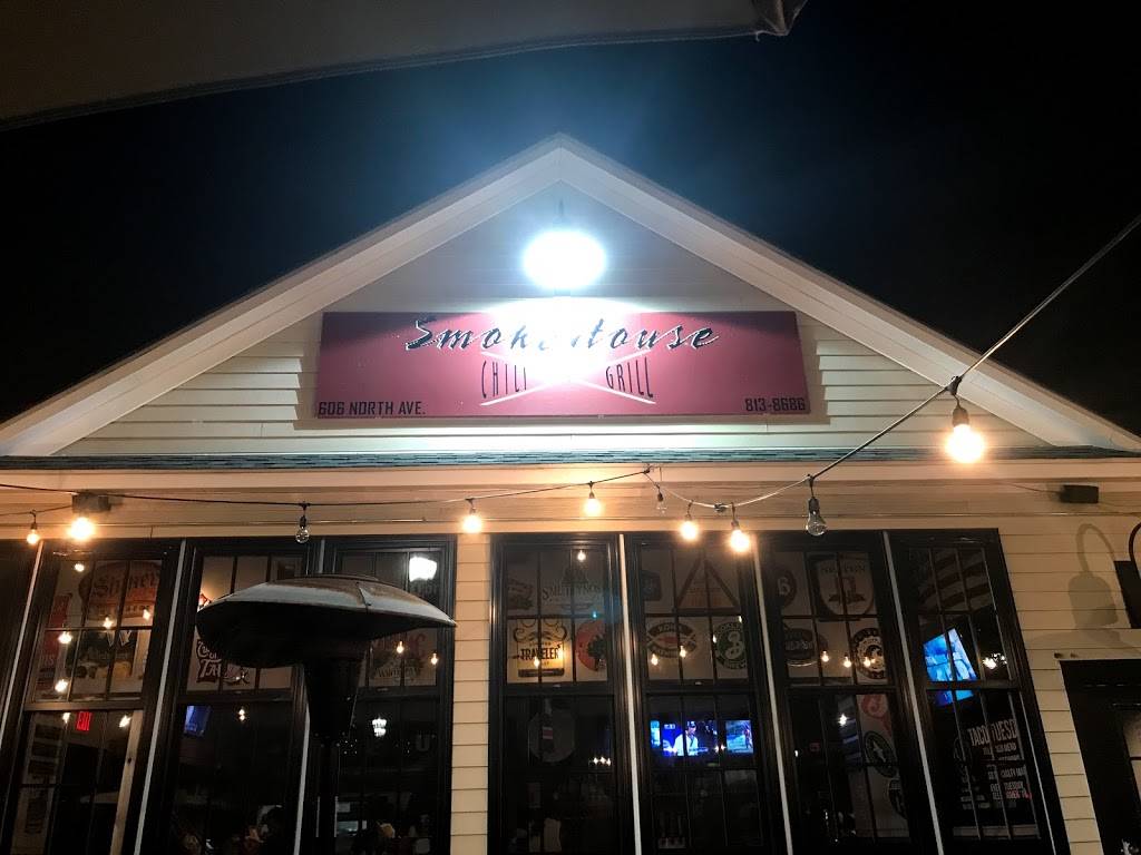 Smokehouse Tailgate Grill | restaurant | 606 North Ave, New Rochelle, NY 10801, USA | 9148138686 OR +1 914-813-8686