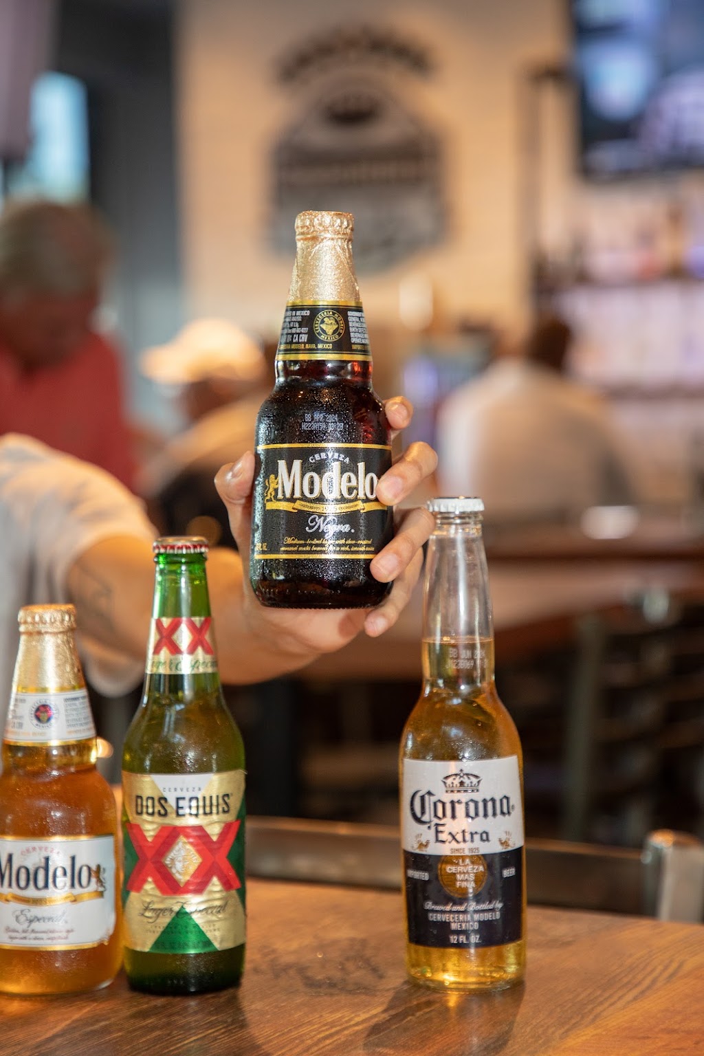 Spectators Bar & Grill - Lake Pointe | restaurant | 1525 Lake Pointe Pkwy Suite 100, Sugar Land, TX 77478, USA | 3468747275 OR +1 346-874-7275