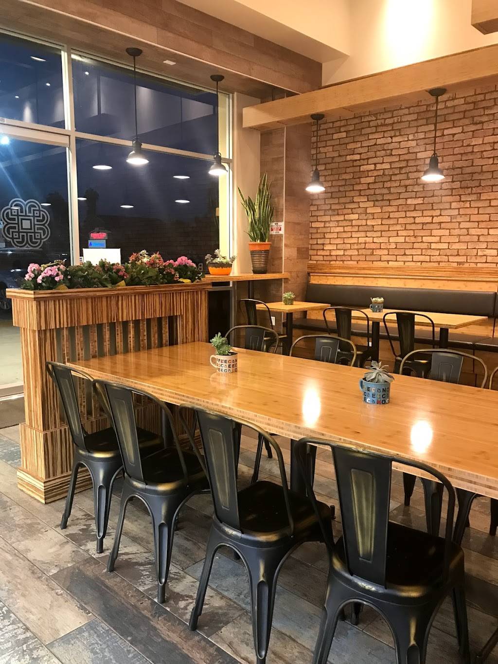 Bao N Baguette | restaurant | 16039 Brookhurst St, Fountain Valley, CA 92708, USA | 7146175611 OR +1 714-617-5611