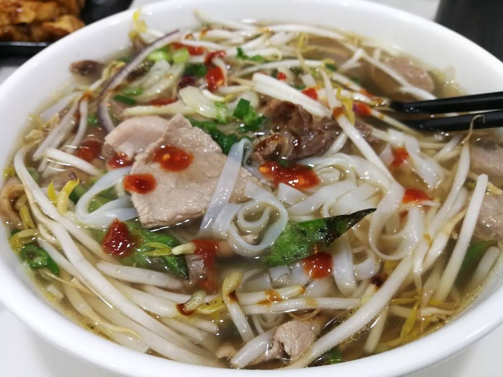 Vietnoms | restaurant | 243 Sheppard Ave E, North York, ON M2N 3A8, Canada | 6473525886 OR +1 647-352-5886