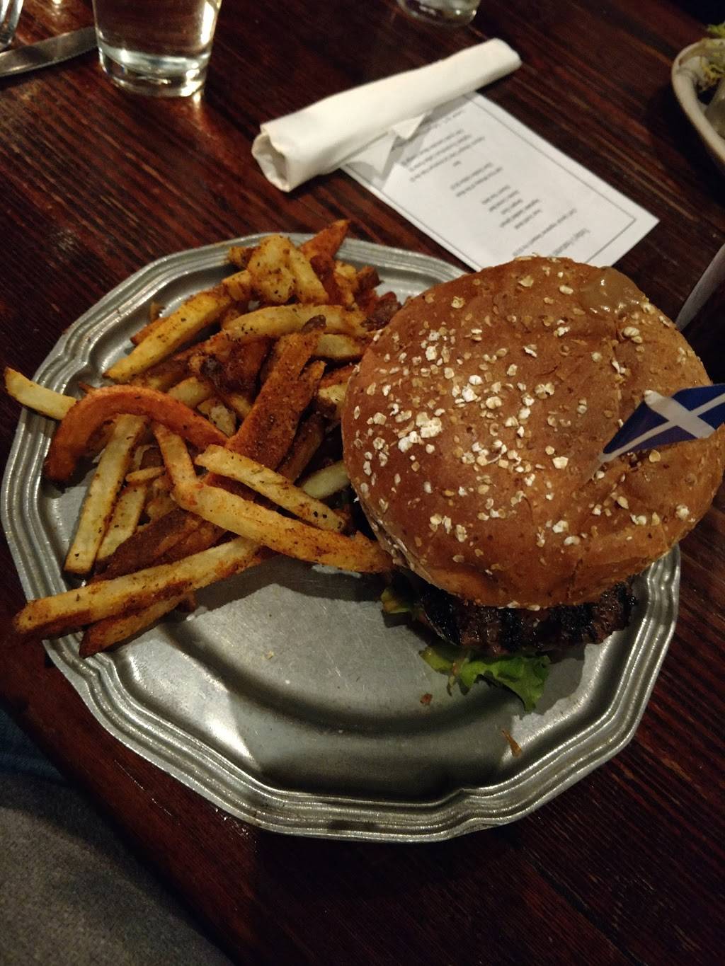 Boyd’s Jig and Reel | restaurant | 101 S Central St, Knoxville, TN 37902, USA | 8652477066 OR +1 865-247-7066