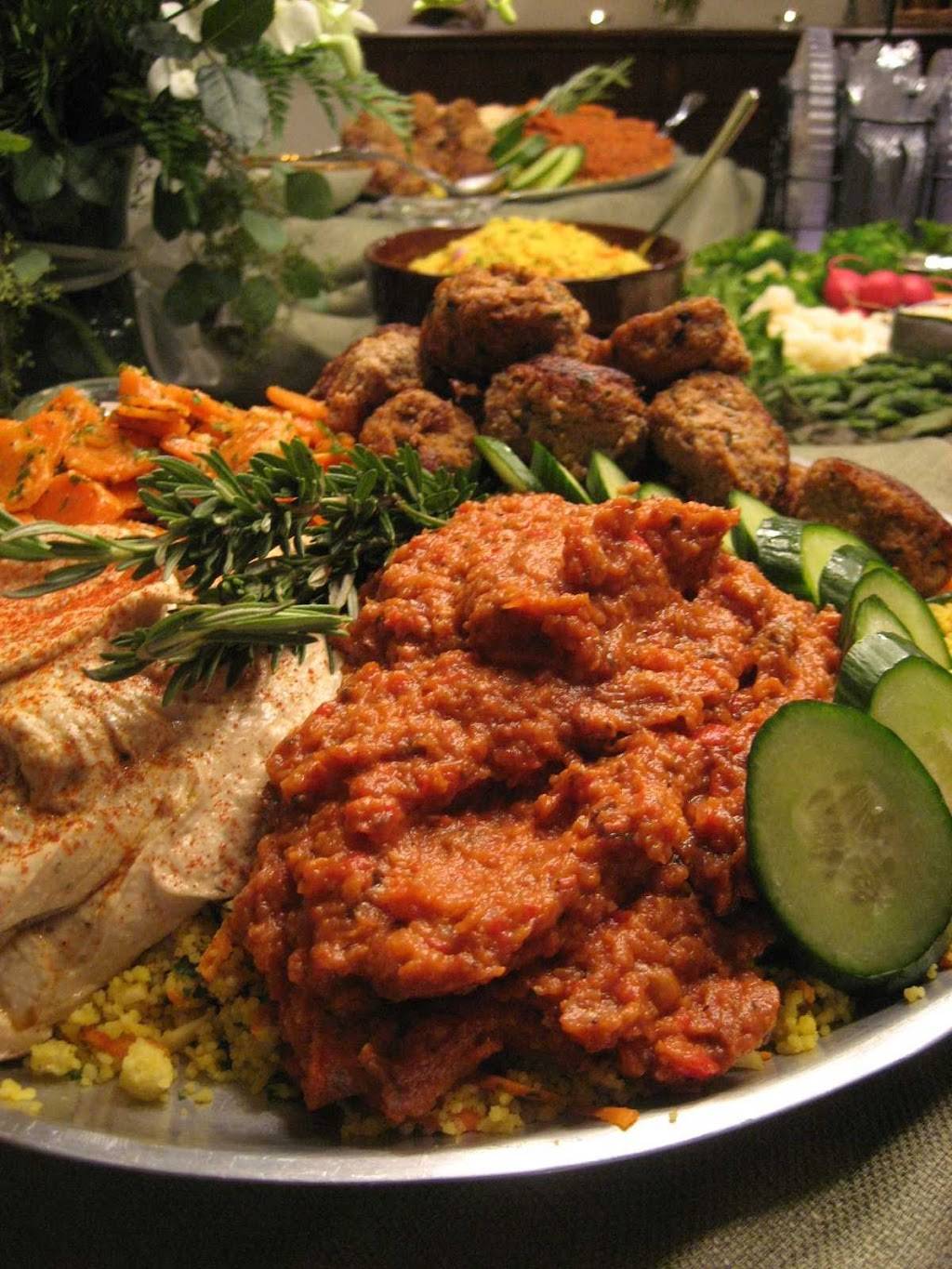 Gina Feeds Catering | meal delivery | 3527 N Verdugo Rd, Glendale, CA 91208, USA | 8186932901 OR +1 818-693-2901