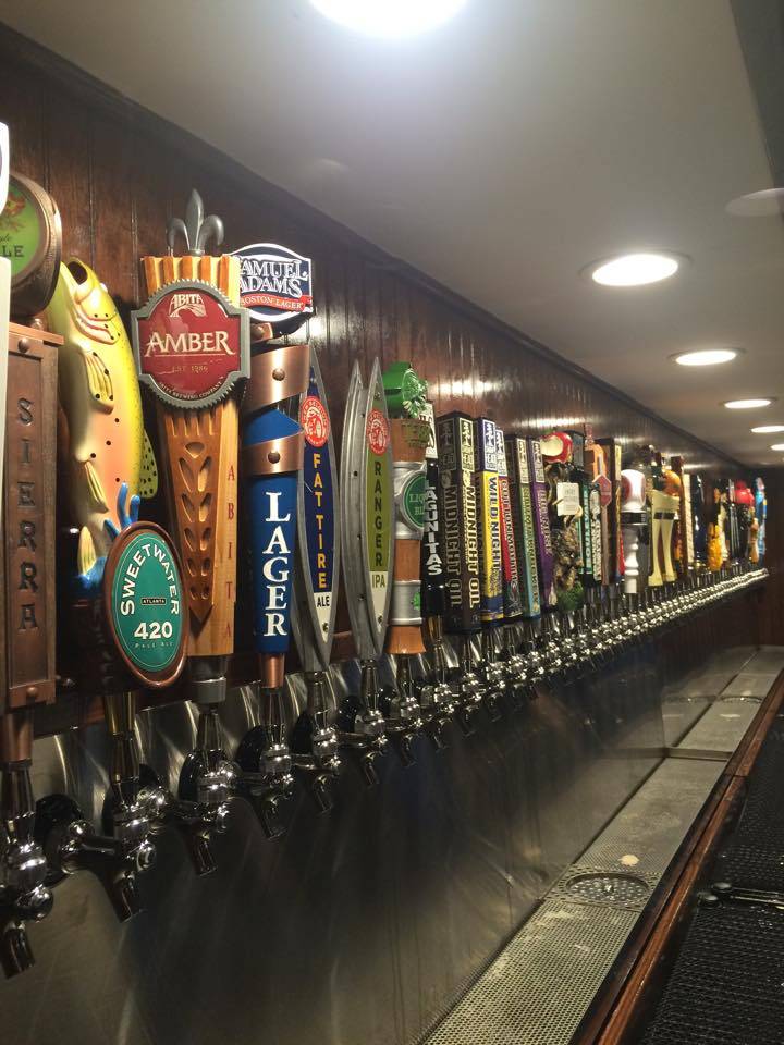 Crafty Bastards Restaurant & Pub | restaurant | 4860 NW 39th Ave Suite A, Gainesville, FL 32606, USA | 3528725970 OR +1 352-872-5970