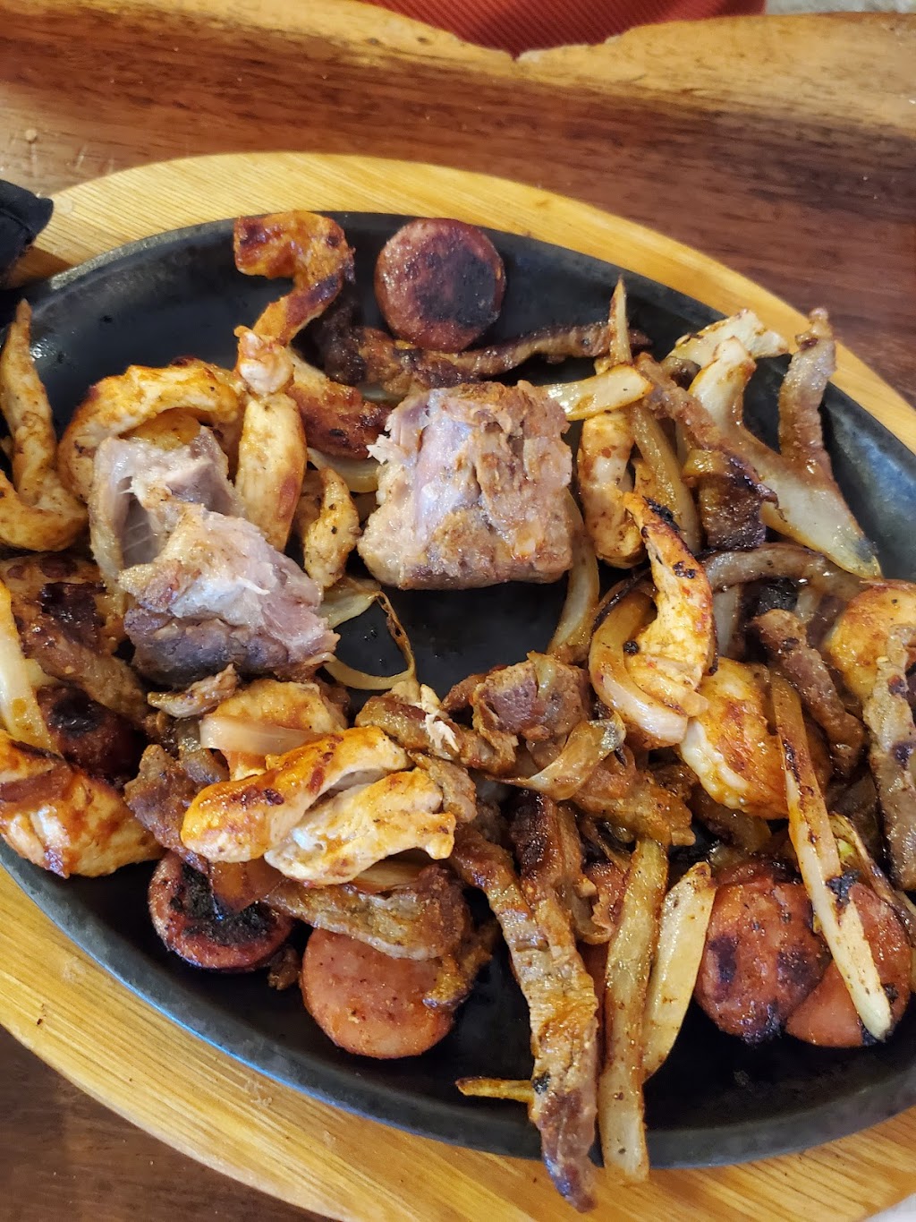 Jaliscos | restaurant | 217 N 2nd St, McGehee, AR 71654, USA | 8702221215 OR +1 870-222-1215