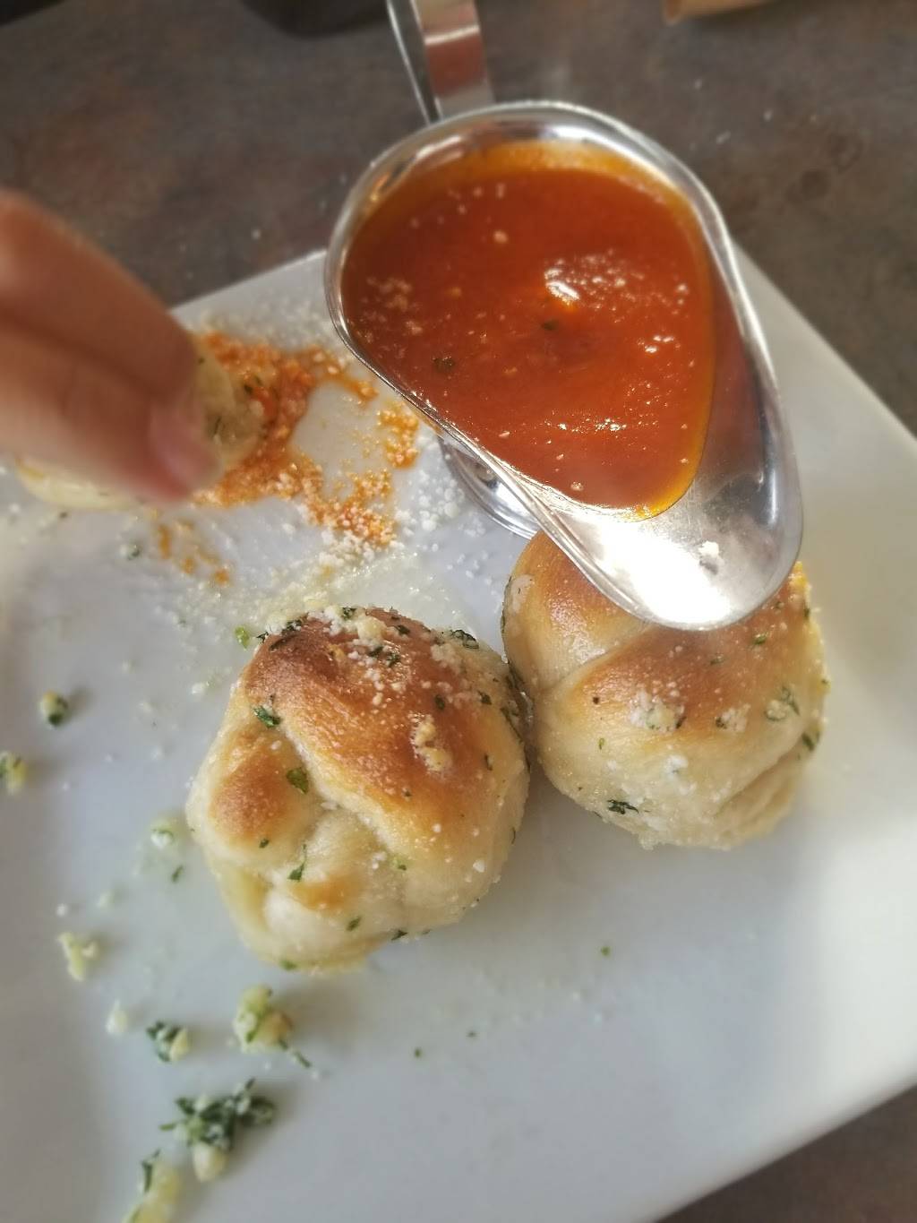 Michelinos Pizzeria | restaurant | 169 Washington Ave, Elizabeth, NJ 07202, USA | 9083558393 OR +1 908-355-8393