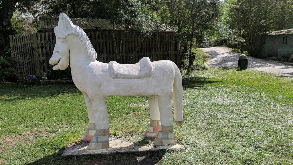 Solomons Castle | restaurant | 4533 Solomon Rd, Ona, FL 33865, USA | 8634946077 OR +1 863-494-6077