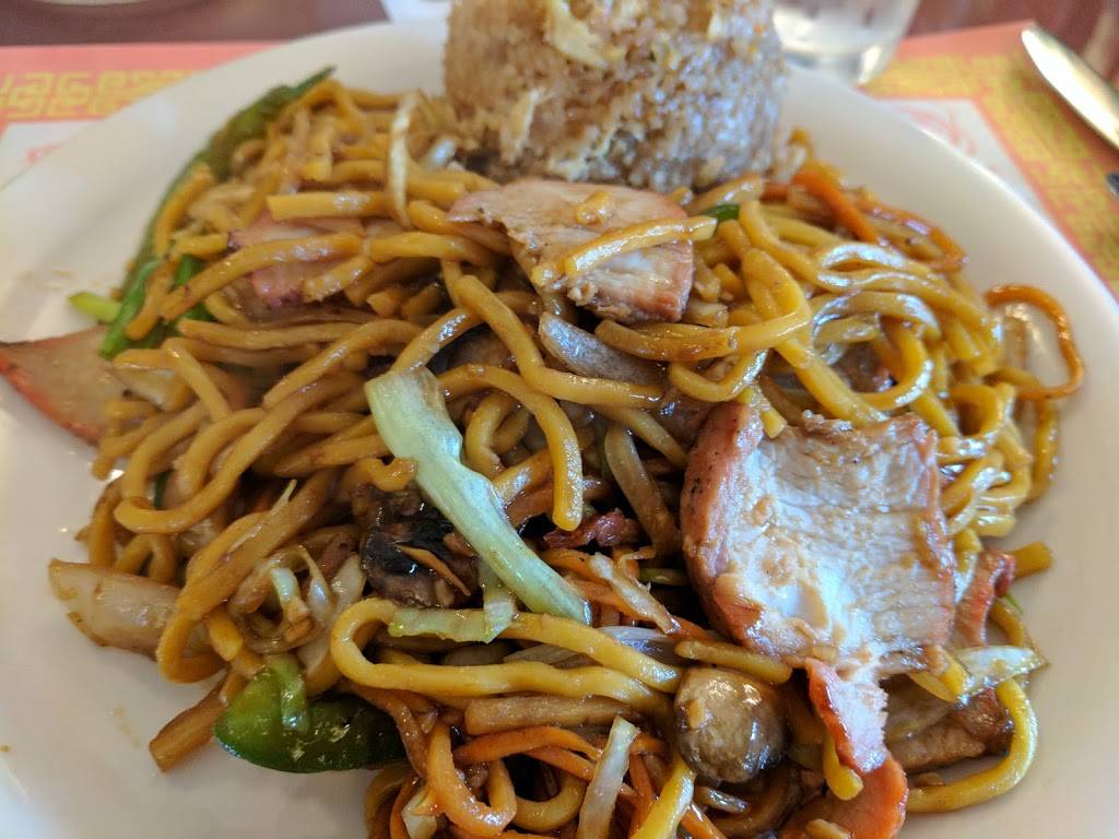 China Garden Restaurant | restaurant | 46 E Jackson St, Hartford, WI 53027, USA | 2626735020 OR +1 262-673-5020