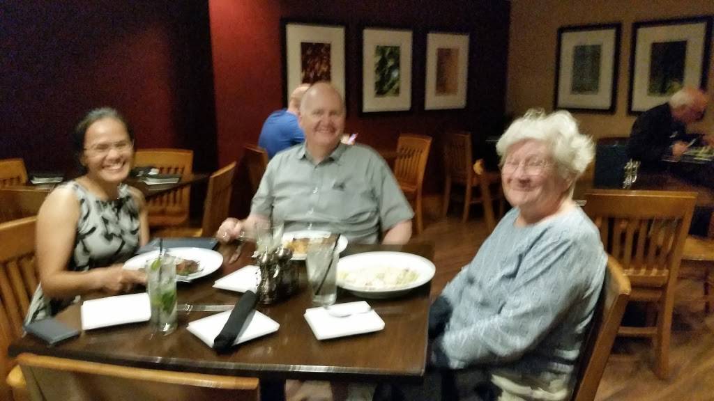 Heartland Grill | restaurant | 706 John Nolen Dr, Madison, WI 53713, USA | 6082589505 OR +1 608-258-9505