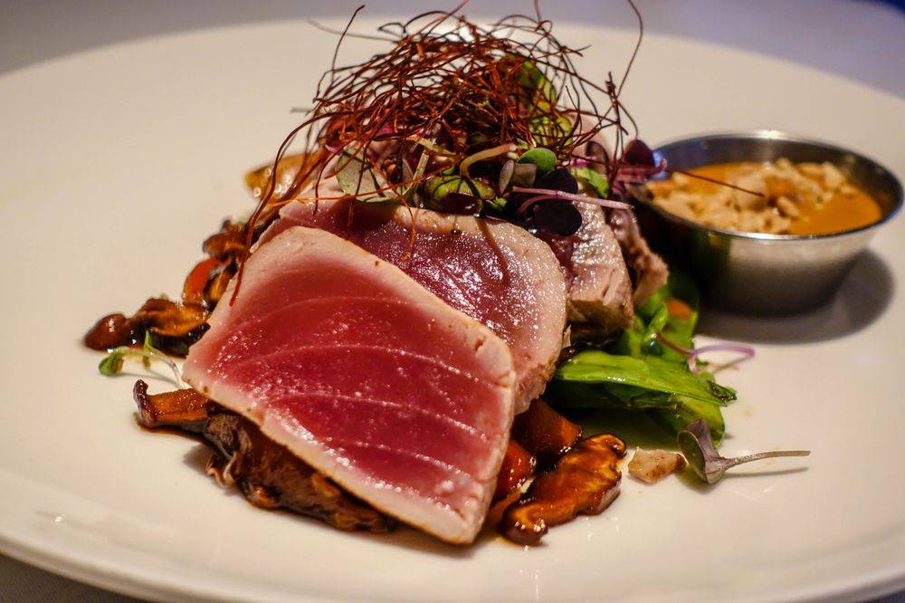 Kingfish | restaurant | 115 Montrose W Ave, Akron, OH 44321, USA | 3307772005 OR +1 330-777-2005