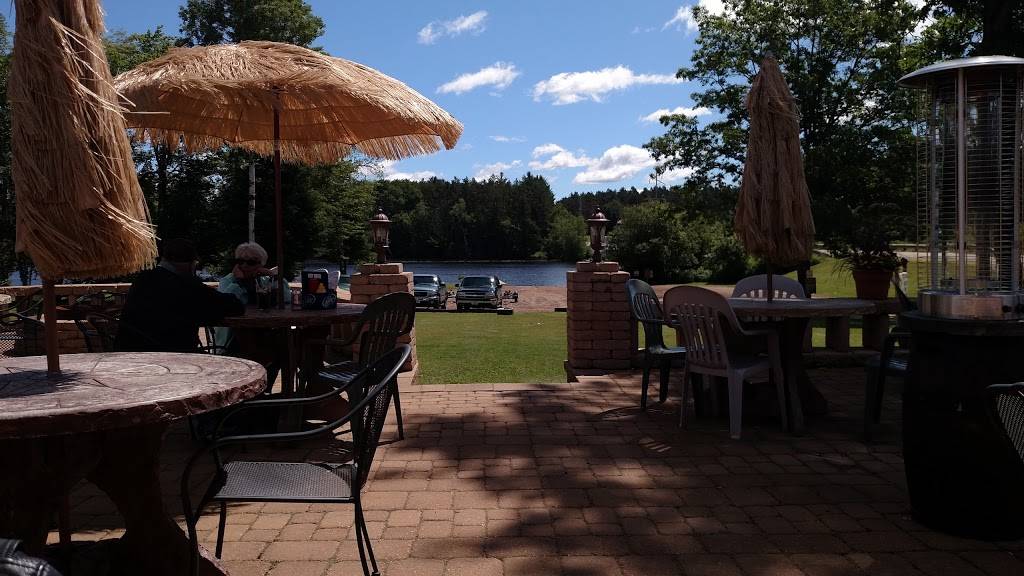 Bottoms Up Bar & Grill | restaurant | 4096 Co Rd A, Tomahawk, WI 54487, USA | 7152242480 OR +1 715-224-2480