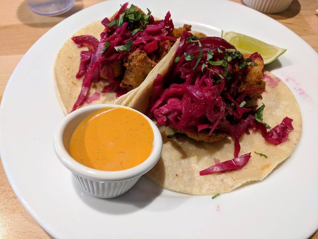 El Comalito | restaurant | 460 West St, Amherst, MA 01002, USA | 4132599999 OR +1 413-259-9999