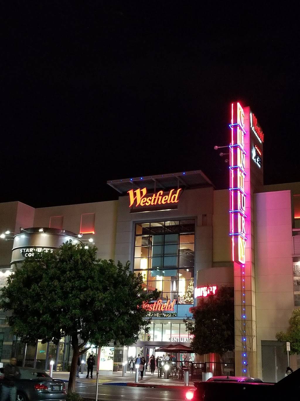 Westfield Oakridge | shopping mall | 925 Blossom Hill Rd, San Jose, CA 95123, USA | 4085782912 OR +1 408-578-2912