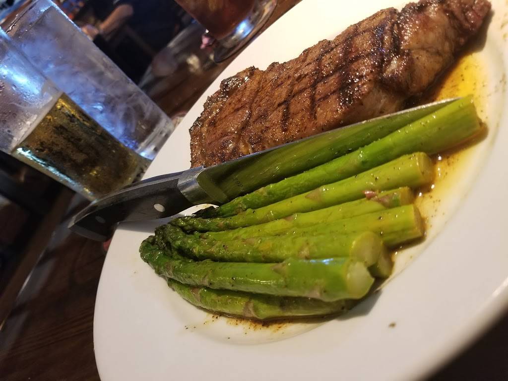 LongHorn Steakhouse | meal takeaway | 20636 Katy Fwy, Katy, TX 77449, USA | 2813984331 OR +1 281-398-4331