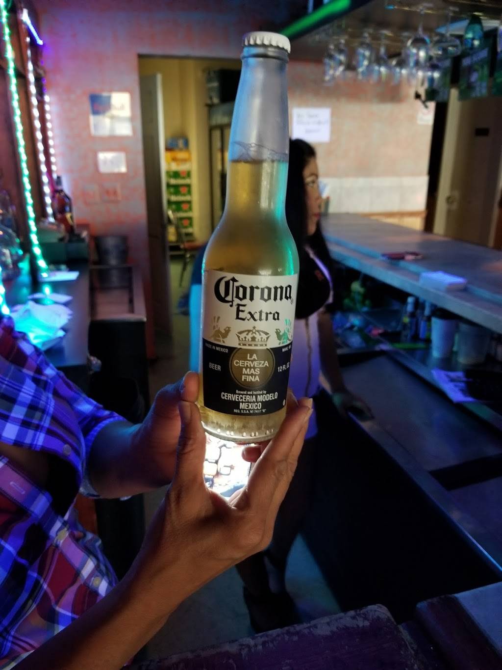 Malibu Sports Grill and Bar | restaurant | 8265 Shoppers Square, Manassas, VA 20111, USA | 5712299653 OR +1 571-229-9653