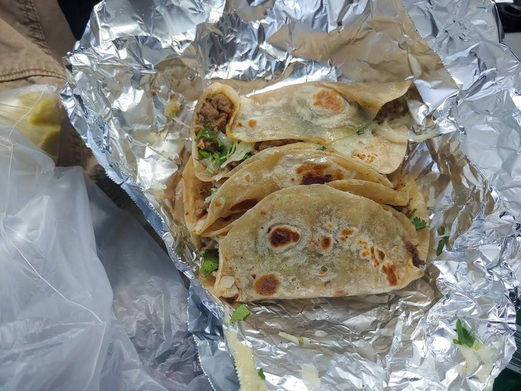 El Rey Del Taco | restaurant | 2509 Oakcliff St, Houston, TX 77023, USA | 8327033508 OR +1 832-703-3508