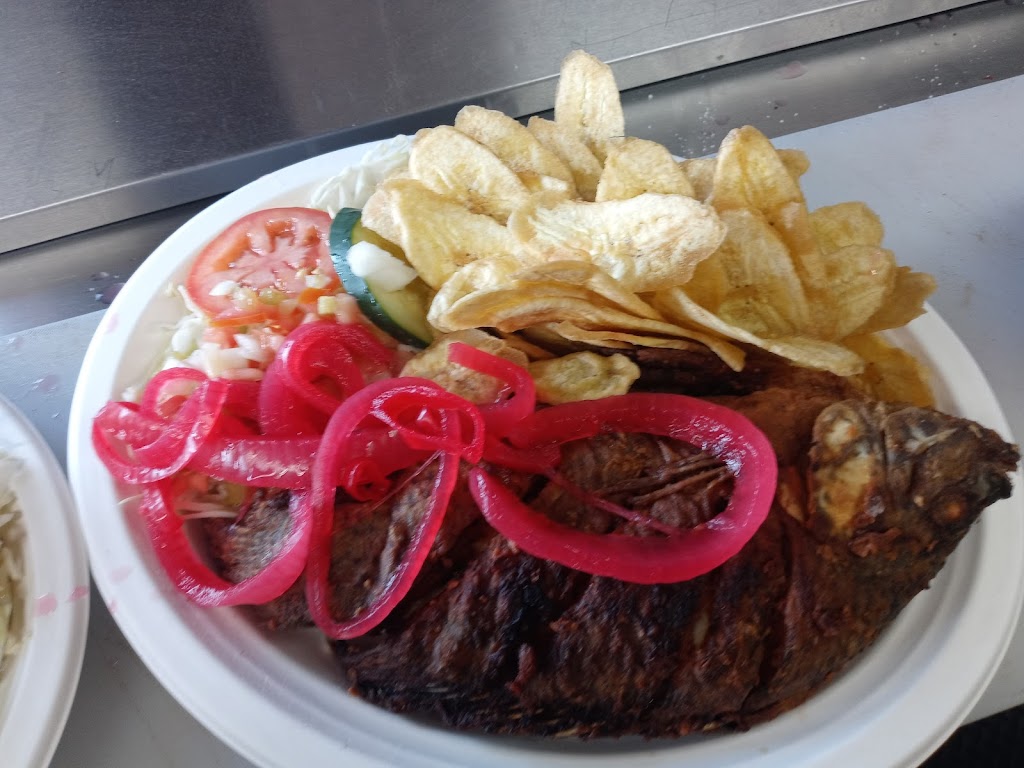 Delicias Catrachas | restaurant | 600 SE 146th Ave, Portland, OR 97233, USA | 9713322487 OR +1 971-332-2487